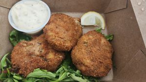 (Artichoke) Hearty 'Crab' Cakes at So Radish in Arvada