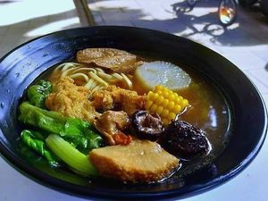 猴頭菇當歸面（$80） at JīnHuá ShuǐGuǒ 金華水果食品行 in Taipei