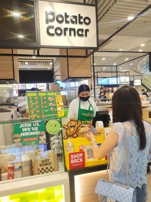 Stall front at SIN - Potato Corner - Jewel in East Singapore