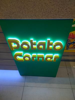  at SIN - Potato Corner - Jewel in East Singapore