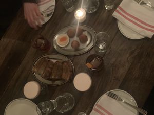 Garlic bread and aranchini balls at Peppe's in Bondi