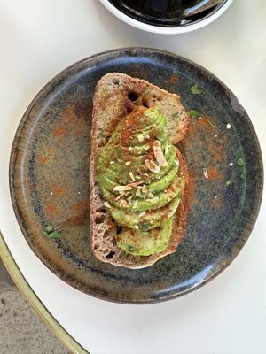 Veganized Avocado Toast  at Café du Temps in Aix-en-provence