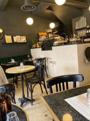  at Café du Temps in Aix-en-provence