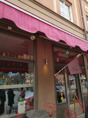 Outside at Älskade Traditioner in Stockholm