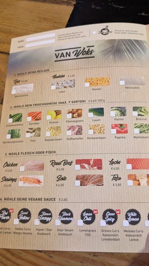 Menu1 (choose your bowl ingredients) at Uncle Van - Steingasse in Salzburg