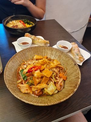 Udon noodle wok with tofu and soypaste peanut sauce. at Uncle Van - Steingasse in Salzburg
