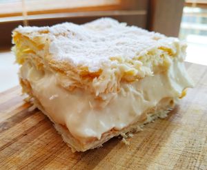 Polish vanilla NAPOLEONKA - sugar free, dairy free, nuts free at Hello Vegans in Cork