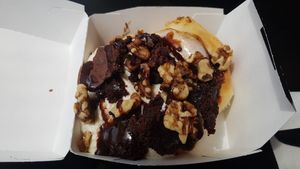 Brownie sundae at Cinnaholic - Blue Diamond in Las Vegas