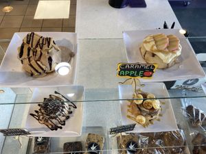 Cinnaholic at Cinnaholic - Blue Diamond in Las Vegas