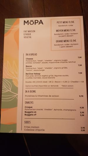 Menu sandwiches at Mōpa in Paris