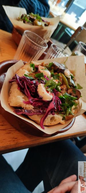 Berliner kebab at Mōpa in Paris