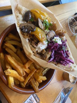 Berliner Kebap  at Mōpa in Paris