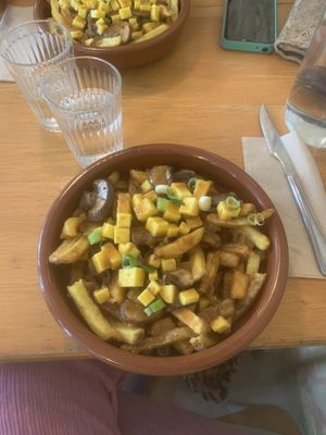 Poutine   at Mōpa in Paris