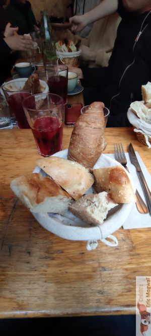 Croissant and bread at Mōpa in Paris