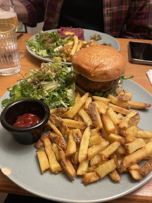 Burger & fries  at Mōpa in Paris