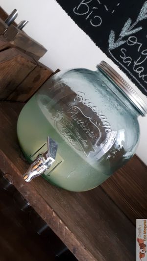 Homemade limodade at Mōpa in Paris