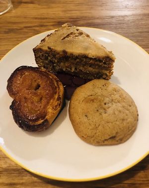 Desserts ! The cookie was the best. Didn’t like the carrot cake ! at Mōpa in Paris