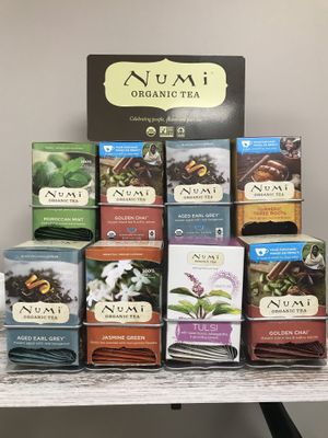 Organic Teas and Cold-Brew Teas at Rawfully Yours Juice Bar & Cafe in Lasalle