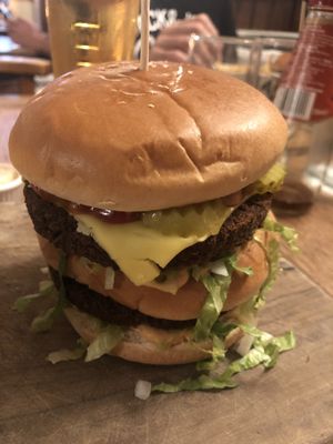 The Big Mak! 🤤 at The Queens Head in Farnham