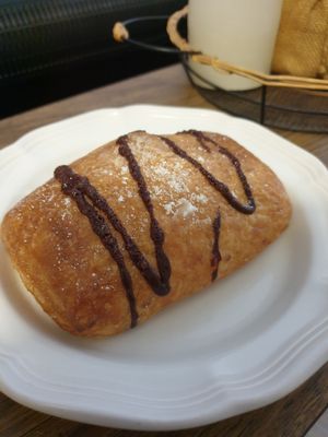 vegan choco croissant at Follow Your Heart Market & Cafe in Canoga Park