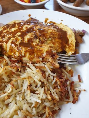 om.lette tasty so real with vegan cheddar and ham... felt guilty at Follow Your Heart Market & Cafe in Canoga Park