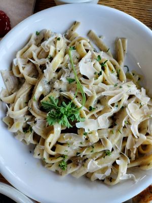 Fettuccine Alfredo at Follow Your Heart Market & Cafe in Canoga Park