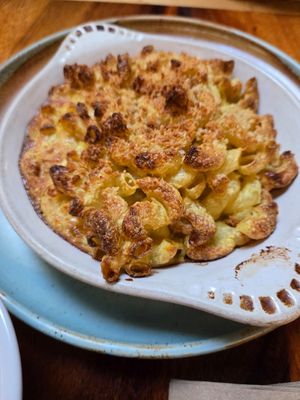 Mac n Cheese Appetizer - delicious and creamy at Follow Your Heart Market & Cafe in Canoga Park