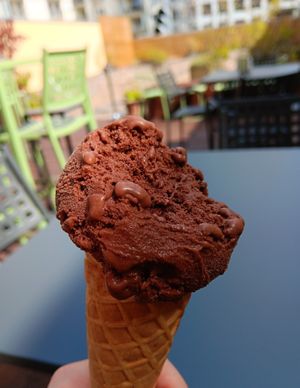 Dunkle Schokolade at Bargello in Luxembourg City