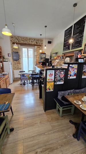 Interior / counter at Terra Vega in Nantes