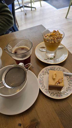 Coffee, tea and desserts at Terra Vega in Nantes