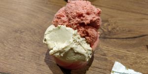 Strawberry, hazelnut, pistacchio at Gelateria Gianni in Bologna