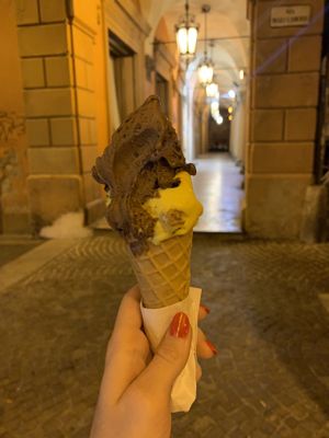 Chocolate hazelnut and Il Sole! at Gelateria Gianni in Bologna