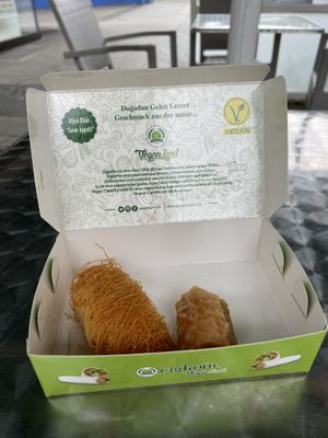 Vegan sweets  at Veganland in Moers