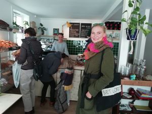 Happy costumer having vegan food! at Solros in Bergen