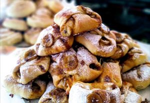 Vegan banana caramel buns! New things is baked in the house every day pop by to see what vegan bun is made for the day!  at Solros in Bergen