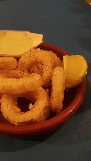 No calamares a la romana at CactusCat Bar in Barcelona