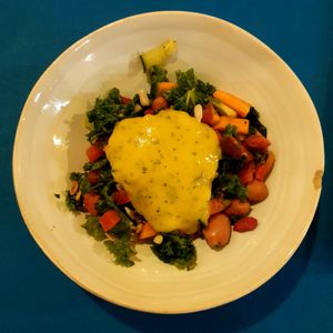 Ensalada (primer plato del combinado) at CactusCat Bar in Barcelona