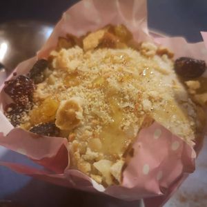 Muffin carrot cake at CactusCat Bar in Barcelona