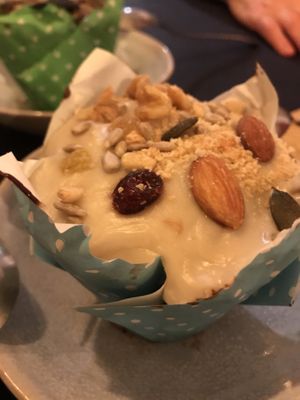 Banana cupcake at CactusCat Bar in Barcelona