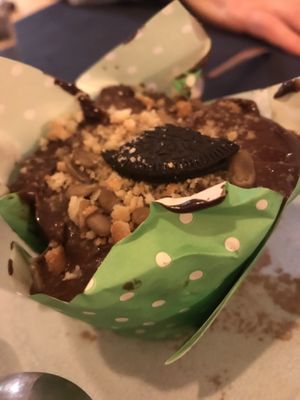 Chocolate cupcake at CactusCat Bar in Barcelona