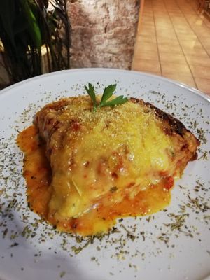 Lassanya at CactusCat Bar in Barcelona