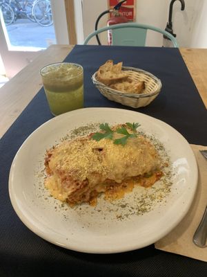 Lasaña vegana at CactusCat Bar in Barcelona