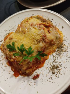 Lasaña at CactusCat Bar in Barcelona