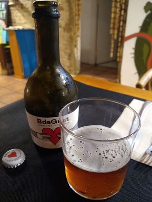 Artesanal beer at CactusCat Bar in Barcelona