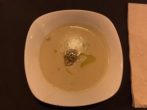 Sopa calabacín y sésamo  at CactusCat Bar in Barcelona