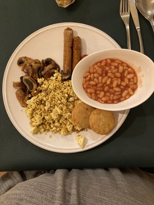 english breakfast   at CactusCat Bar in Barcelona