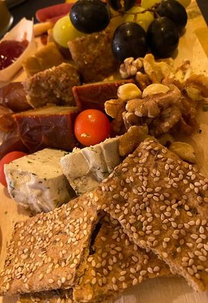 Tabla de quesos at CactusCat Bar in Barcelona