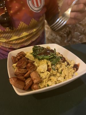 The breakfast scramble bowl   at CactusCat Bar in Barcelona