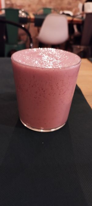 Smootie at CactusCat Bar in Barcelona