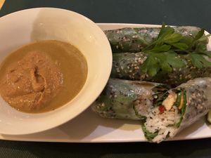 Rotllets vietnamites #Veganuary at CactusCat Bar in Barcelona